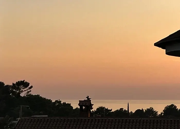 Guest house Romantic For Two Persons 3*